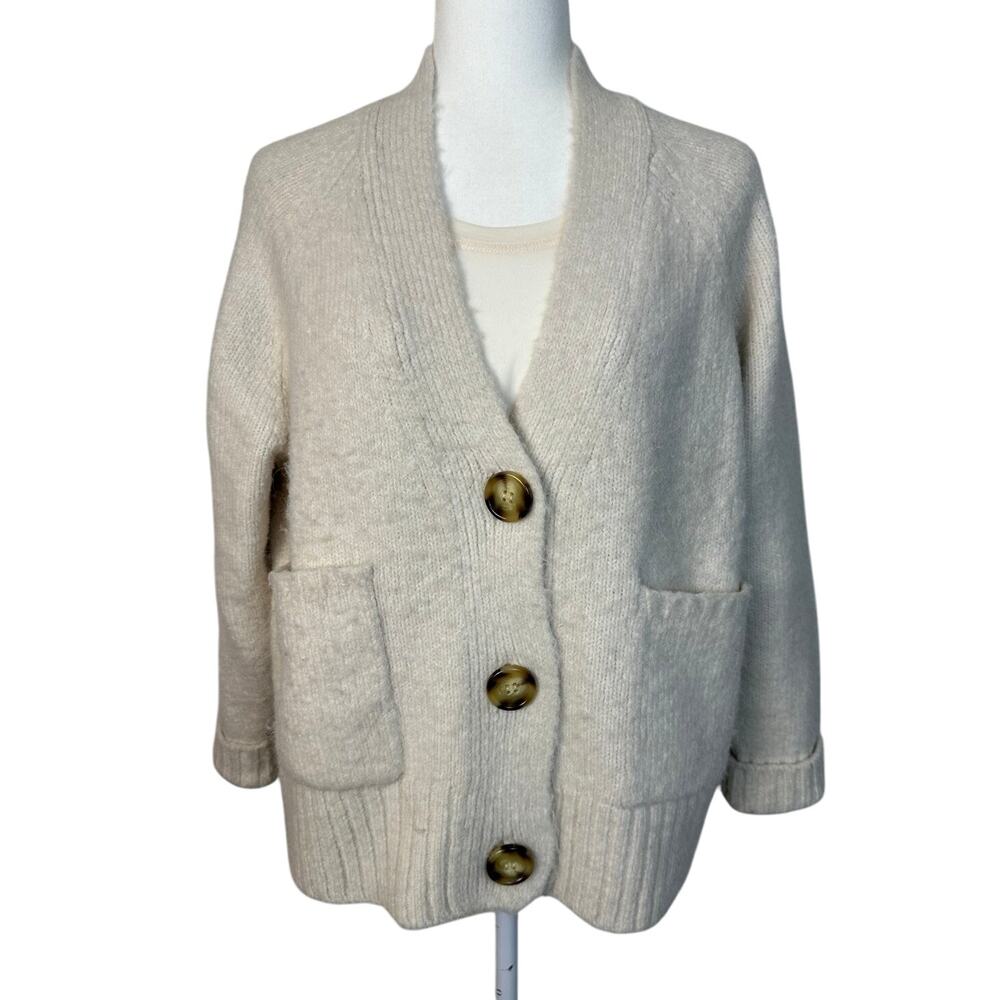 Zara Women's White Cardigan Sweater 3 Button Size Small Excellent Condition
